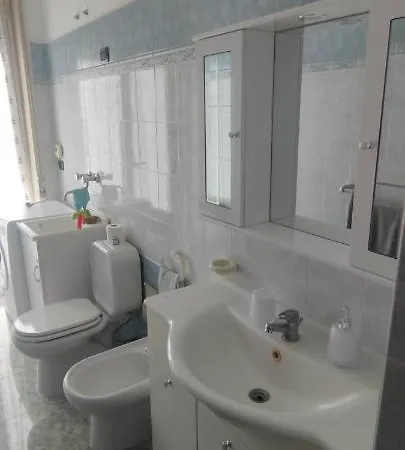 Torello Apartment *